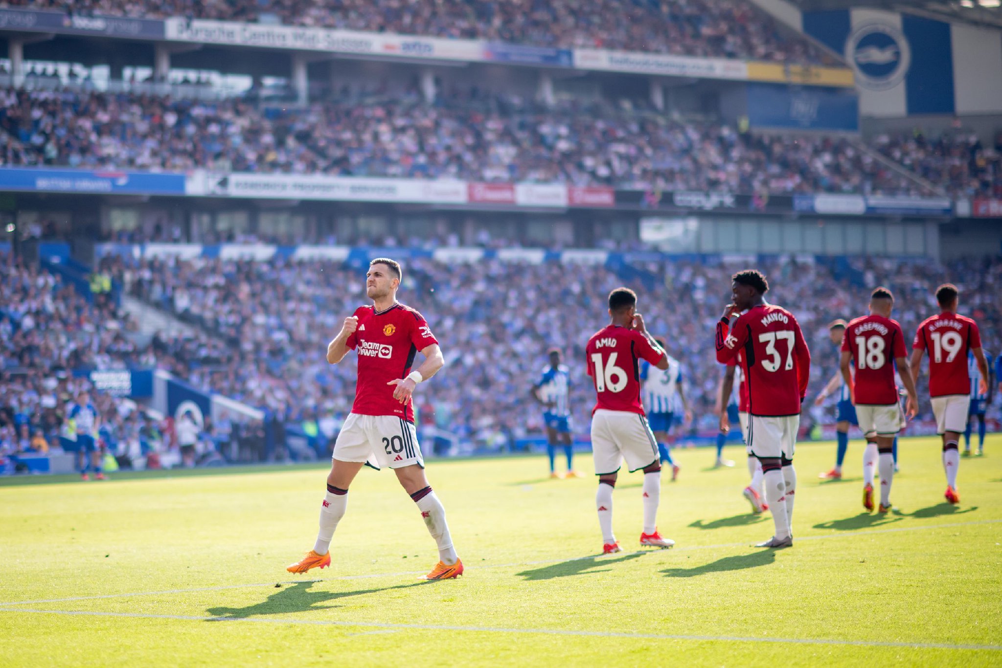 他的表现不 他的表现不