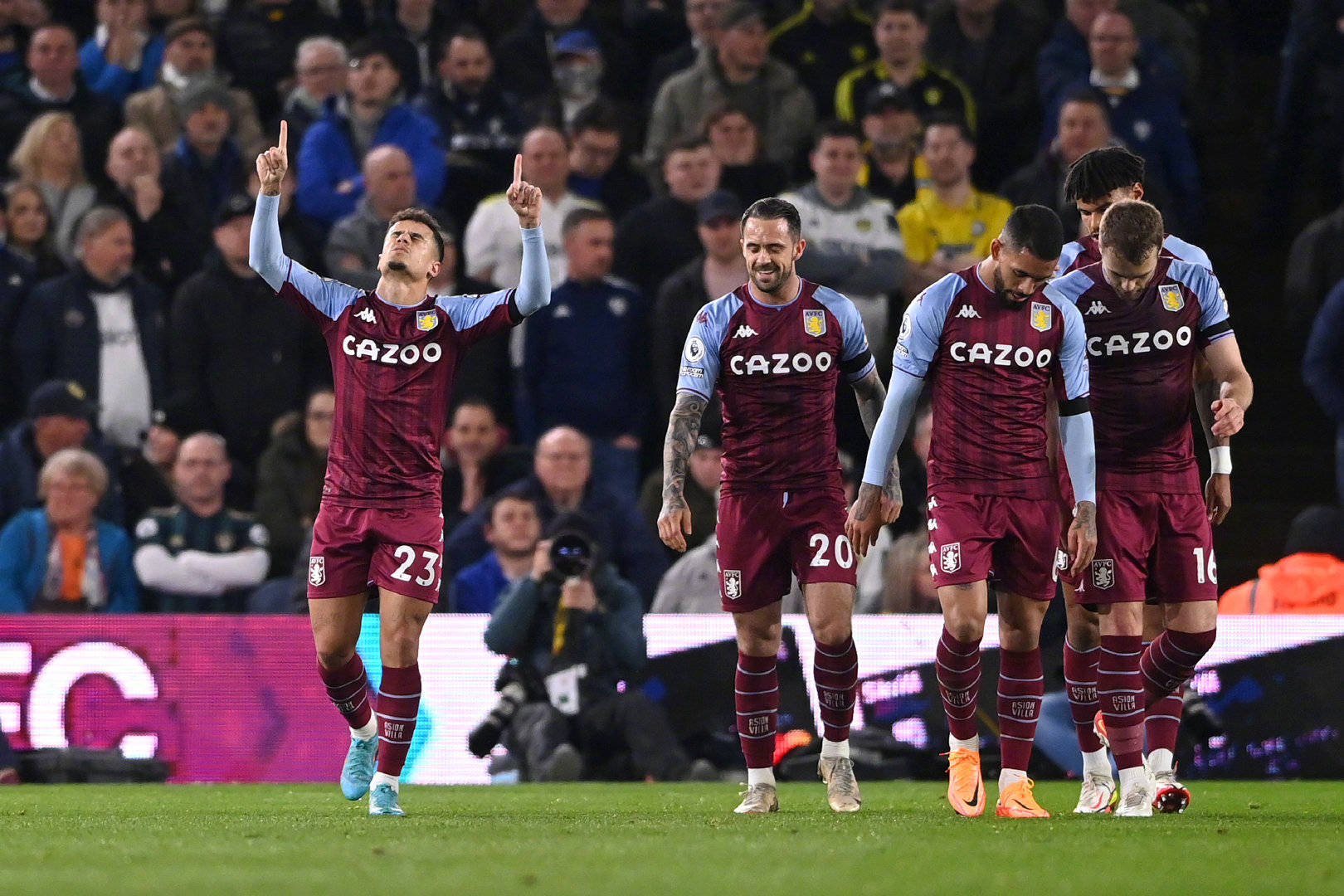 他还具有 他还具有