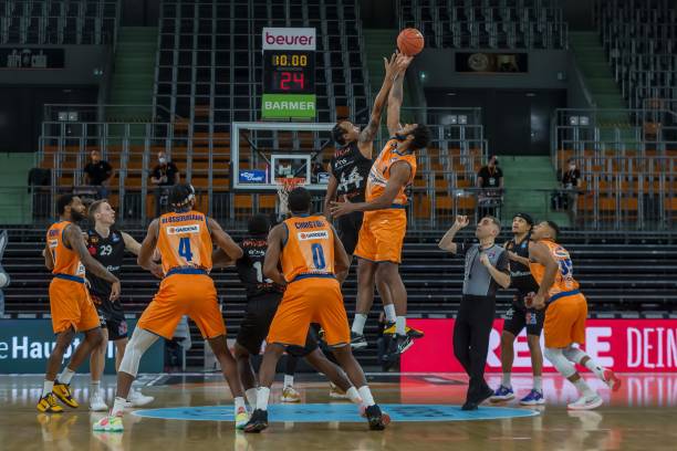 本赛季他在 本赛季他在